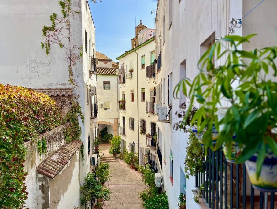 Apartamento Kenza Kordoba Bagian luar foto
