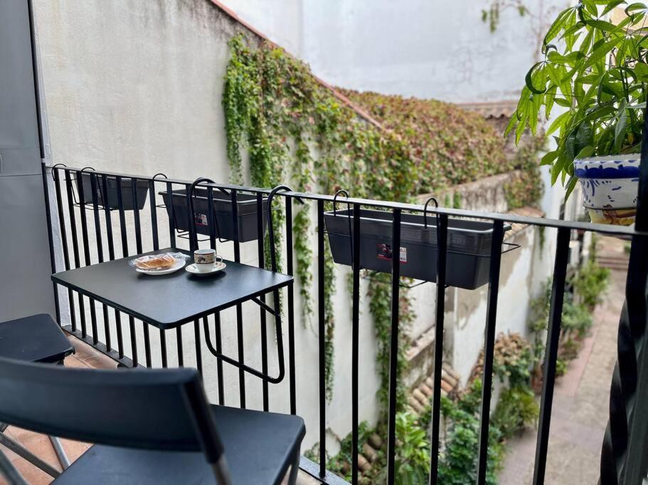 Apartamento Kenza Kordoba Bagian luar foto